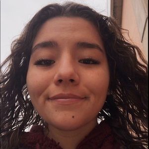 Meet your Posher, Astrid